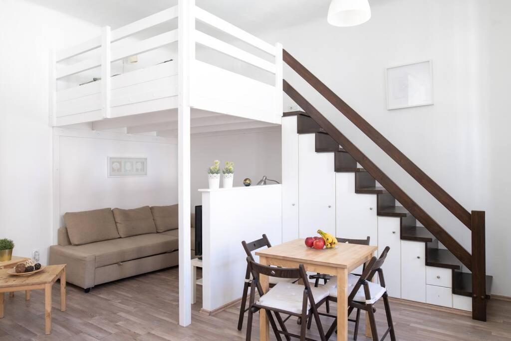 N28 Studio Next To Andrassy Boulevard. Βουδαπέστη Εξωτερικό φωτογραφία